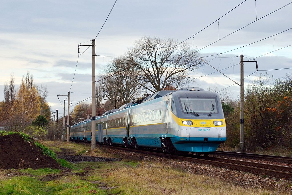 Zvl. SC 10070 Praha hl.n. - Lysá n/L