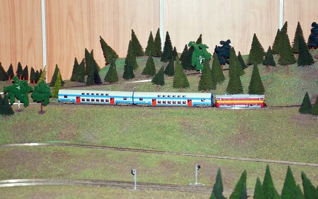 výstava modelového kolejiště v budově žst. Lysá n/L