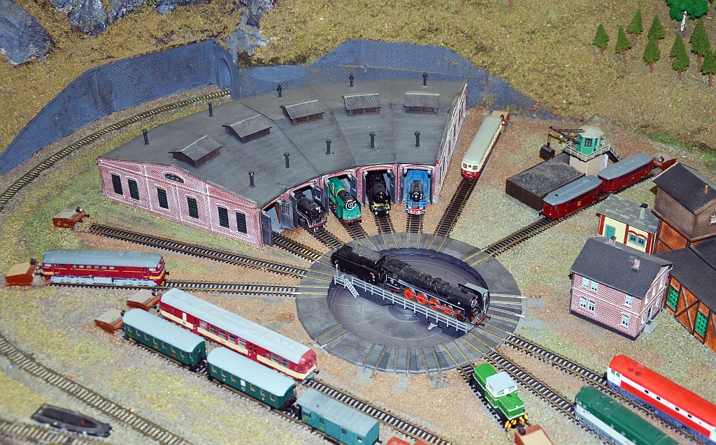 výstava modelového kolejiště v budově žst. Lysá n/L
